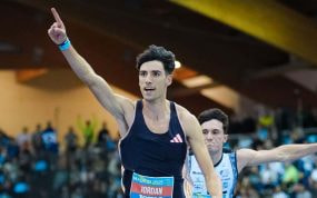 Abel Jordán celebra su oro nacional de 60 metros hace unos días.