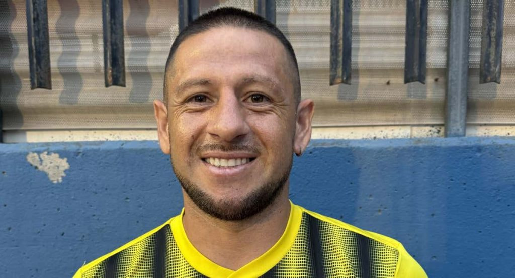 Carlos Acuña, jugador del CD Betis Florida.