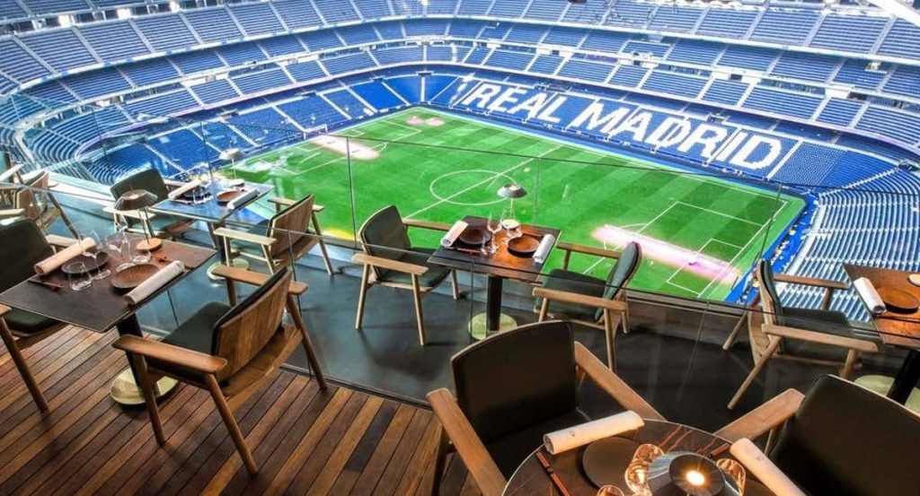 Terraza del restaurante Ko by 99 en el Bernabéu.