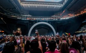 Concierto de Karol G en el Santiago Bernabéu.