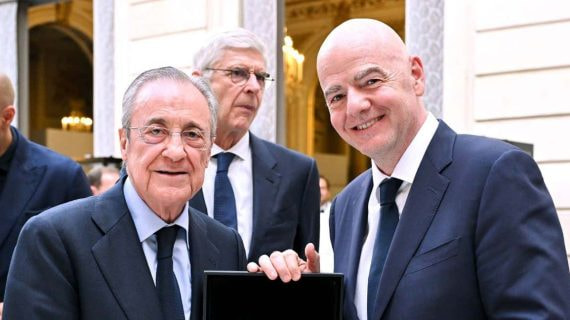 Florentino Pérez junto a Gianni Infantino, presidente de la FIFA.
