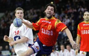Juanín García, durante el Europeo de balonmano 2007.