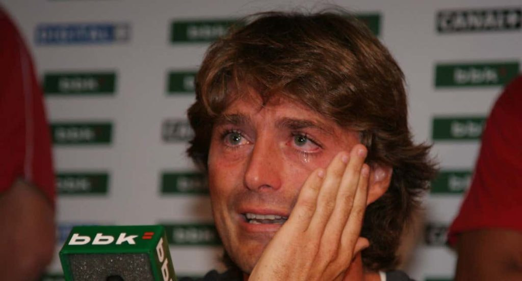 Julen Guerrero, en su despedida del Athletic, en la que anunció también su retirada.