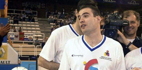 Lalo García.