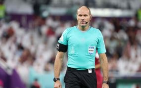 Mateu Lahoz.