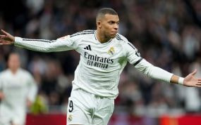 Kylian Mbappé celebrando un gol en el Bernabéu.