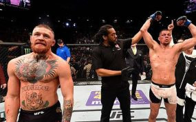 Nate Díaz celebra su victoria sobre Conor McGregor en el UFC 196.
