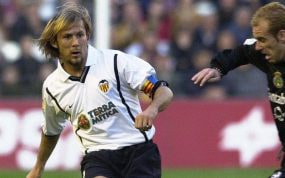 Gaizka Mendieta, en su etapa como futbolista del Valencia.