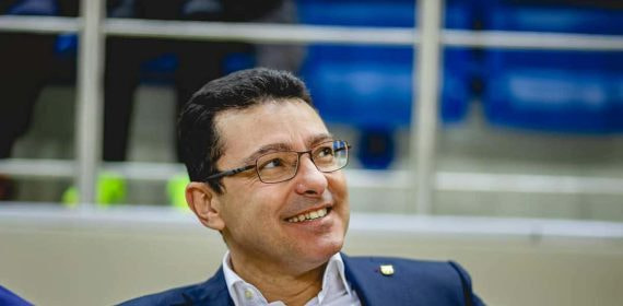 El Barcelona-Osasuna se suspende por el fallecimiento del doctor Carles Miñarro