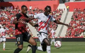 Mumin, en un partido de la presente temporada.