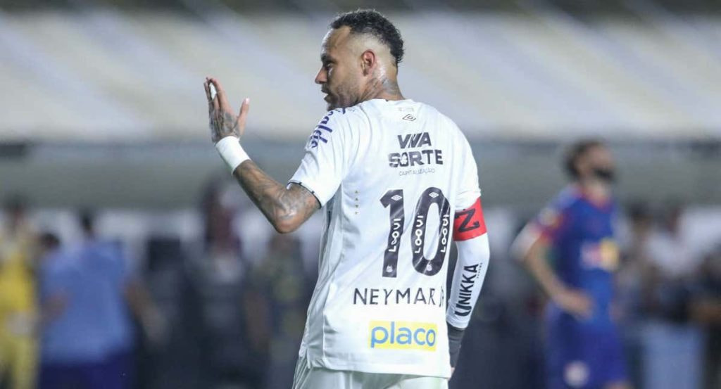 Neymar ha generado seis goles en sus siete partidos con Santos.