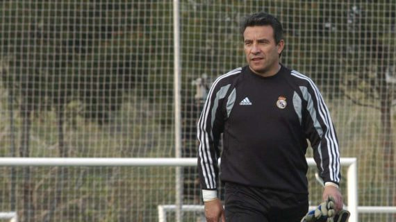 Paco Buyo, en un entrenamiento en la ciudad deportiva.