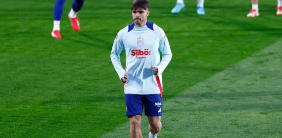 Asencio, en un entrenamiento de la Selección.