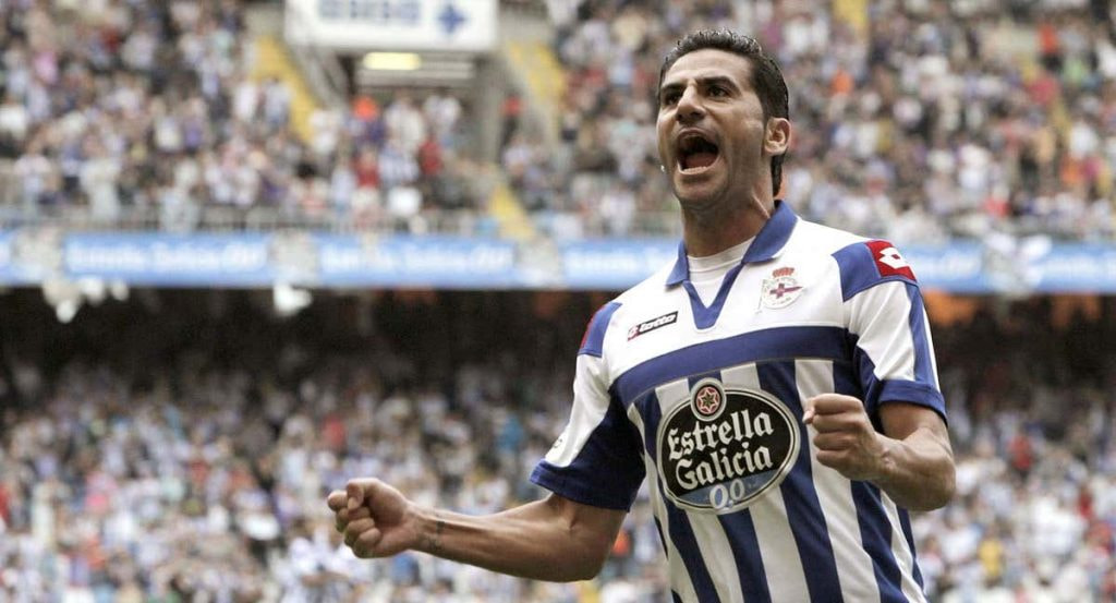 Riki celebra un gol con el Dépor.