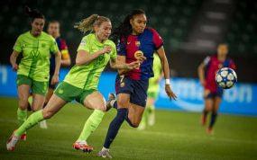 Salma Paralluelo, jugadora del Barça, durante el partido de Champions ante el Wolfsburgo.