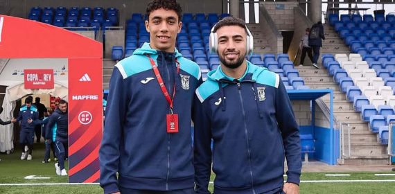 Suleiman El Haddadi, junto a su hermano Munir, en una previa de Copa del Rey.