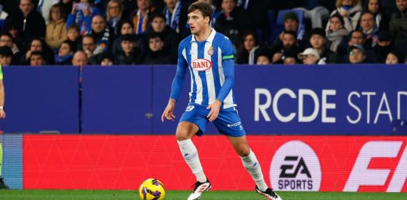 Urko González con la camiseta del Espanyol ante el Real Madrid.