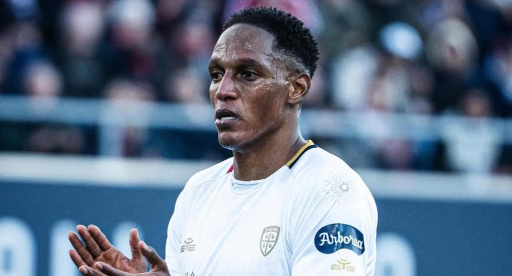 Yerry Mina, en un partido del Cagliari.