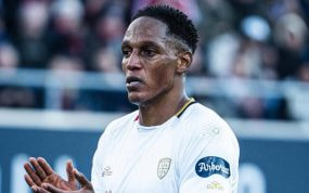 Yerry Mina, en un partido del Cagliari.