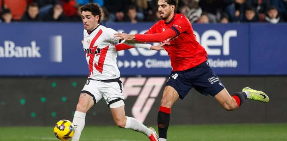 Sergio Camello, en un partido de esta temporada.