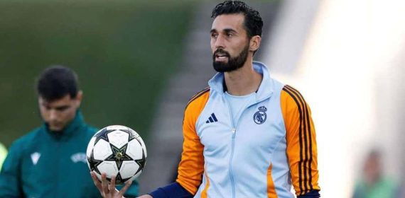 Arbeloa, durante un partido del Juvenil A.