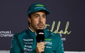 Fernando Alonso, durante la rueda de prensa en Arabia.