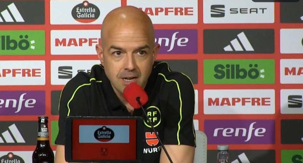 González Fuertes durante la comparecencia de prensa antes de la Copa.