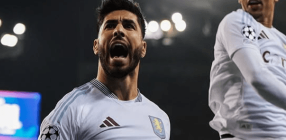Marco Asensio celebra un gol con el Aston Villa.