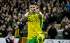 Borja Sainz celebra un gol.