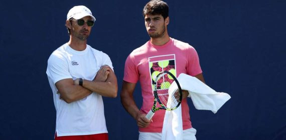 Juan Carlos Ferrero y Carlos Alcaraz, juntos durante el Us Open de 2023.