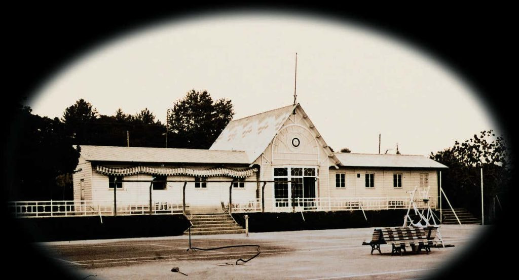 El chalet del RCTB en 1919 que refleja la historia del club y del torneo de tenis de Barcelona.