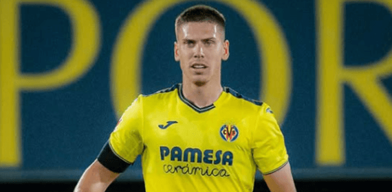 Juan Foyth con el Villarreal CF.