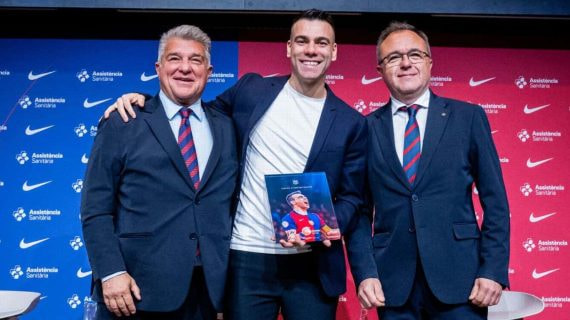 Joan Laporta, Sergio Lozano y Aureli Mas en en el Auditori 1899.