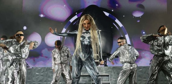 Lola Índigo se despacha en El Hormiguero por otro concierto suspendido... en el RCDE Stadium: «Tenemos 20.000 personas que han elegido venir a vernos...»