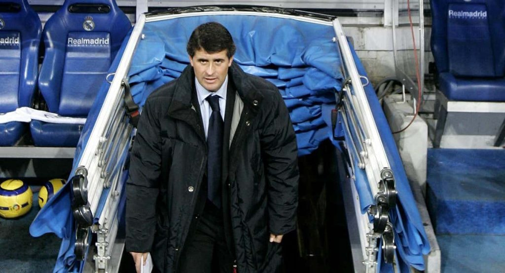 López Caro, en su etapa como entrenador del Real Madrid.