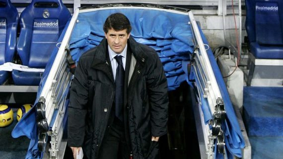 López Caro, en su etapa como entrenador del Real Madrid.