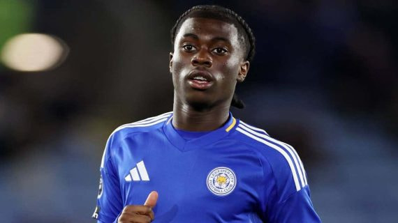 Jeremy Monga ha debutado con el Leicester City a los 15 años.