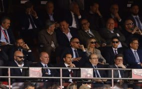El palco del Sevilla ante los cánticos de todo el Sánchez-Pizjuán.