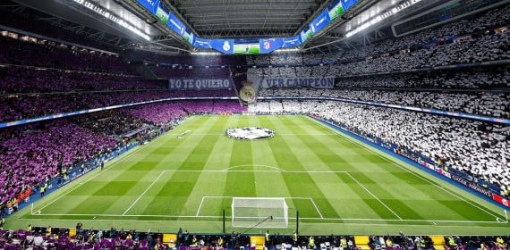 Estadio Santiago Bernabéu antes de la Champions League.