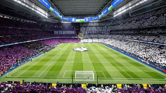 Estadio Santiago Bernabéu antes de la Champions League.