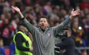 Simeone, en el partido de Copa de este martes en el Metropolitano.