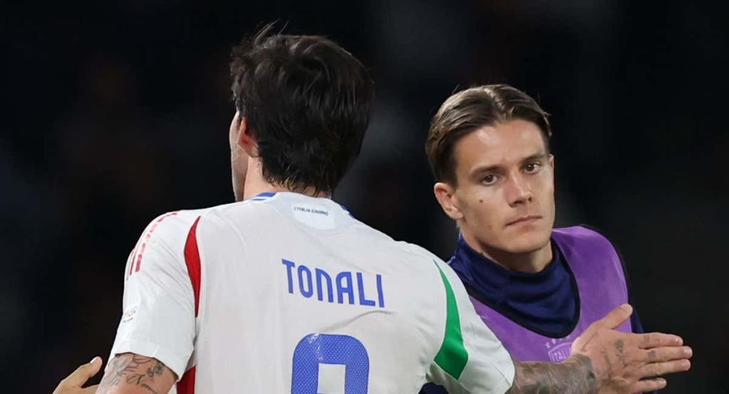 Tonali y Fagioli, en u partido con la selección italiana.