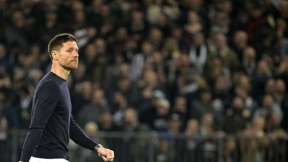 Xabi Alonso, en un partido con el Leverkusen.