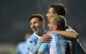 Pablo Zabaleta defendiendo los colores de la albiceleste.