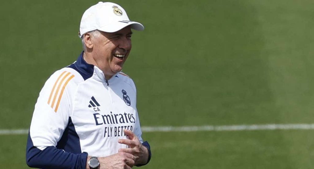 Carlo Ancelotti durante una de sus últimas sesiones con el Real Madrid.