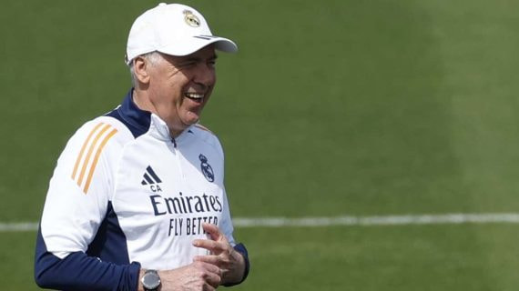 Carlo Ancelotti durante una de sus últimas sesiones con el Real Madrid.