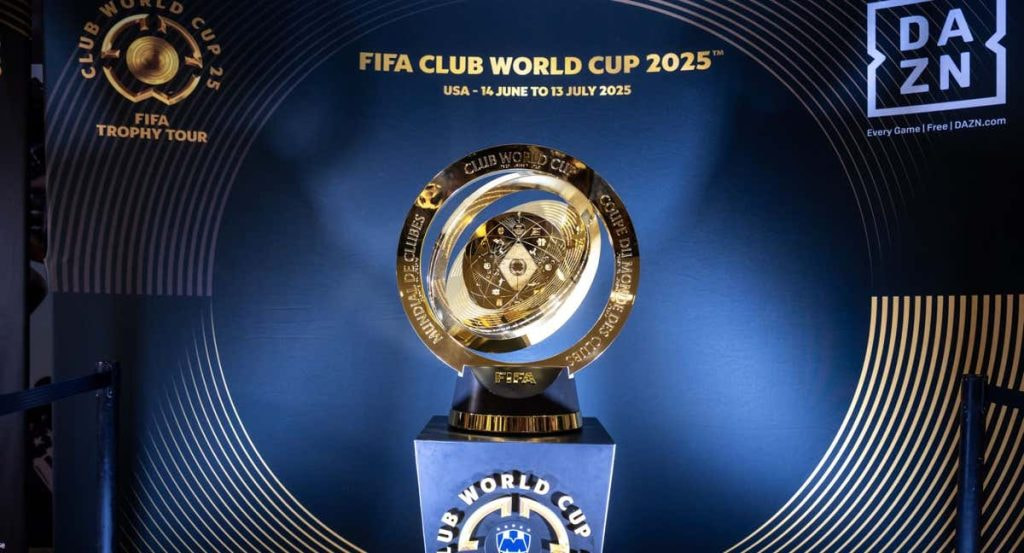 El trofeo del Mundial de Clubes.