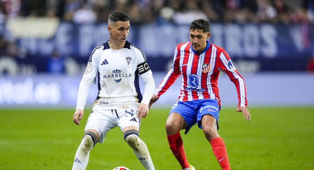 José Callejón, con el Marbella.