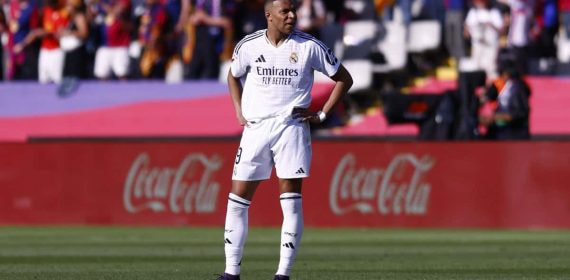 Kylian Mbappé, en el partido contra el Barcelona.