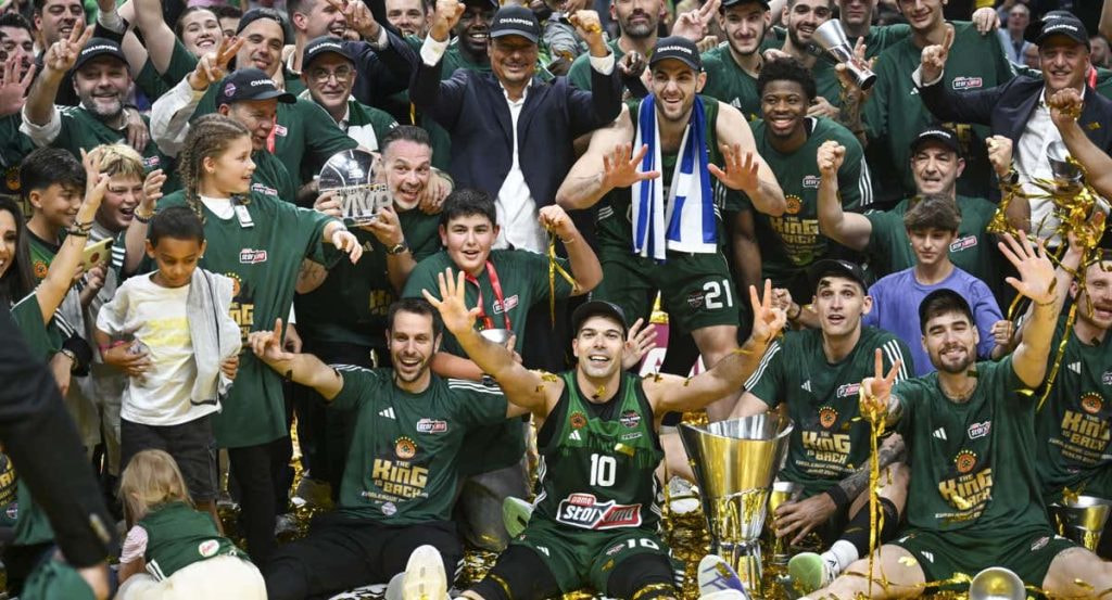 El Panathinaikos celebra la pasada Euroliga.
